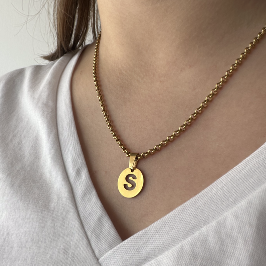 Small gold initial necklace