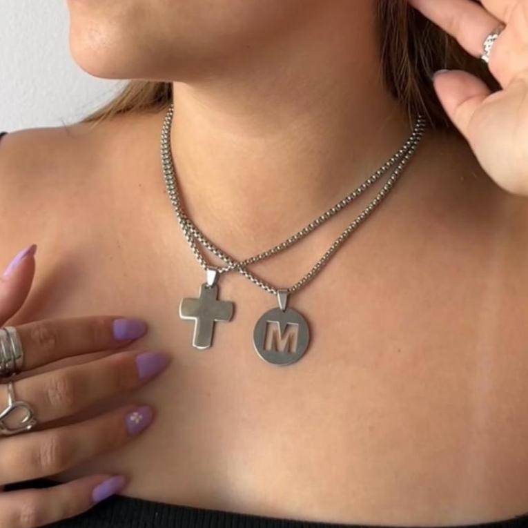 Initial necklace and cross (2 loops)